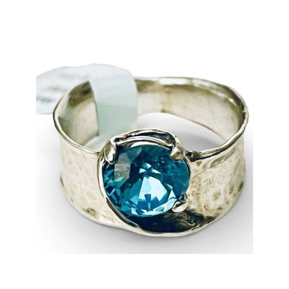 NWT Gorgeous Sz 7 Made in Israel .925 Sterling Silver Thick Blue Stone Ring